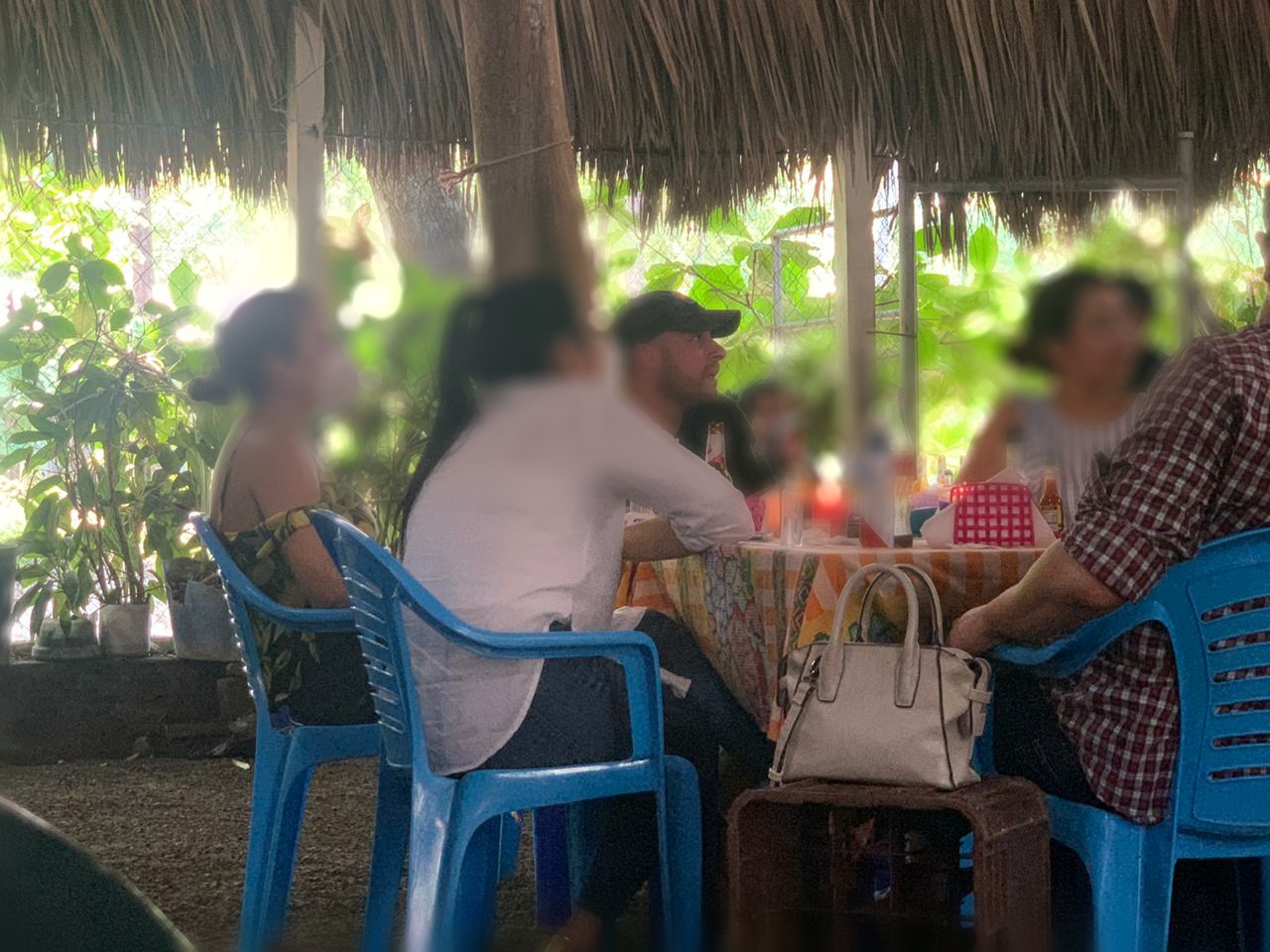 Velásquez Parker sustituye “labores” legislativas por bebidas alcohólicas en tiempo de pandemia velasquez-parker-sustituye-labores-legislativas-por-bebidas-alcoholicas-en-tiempo-de-pandemia